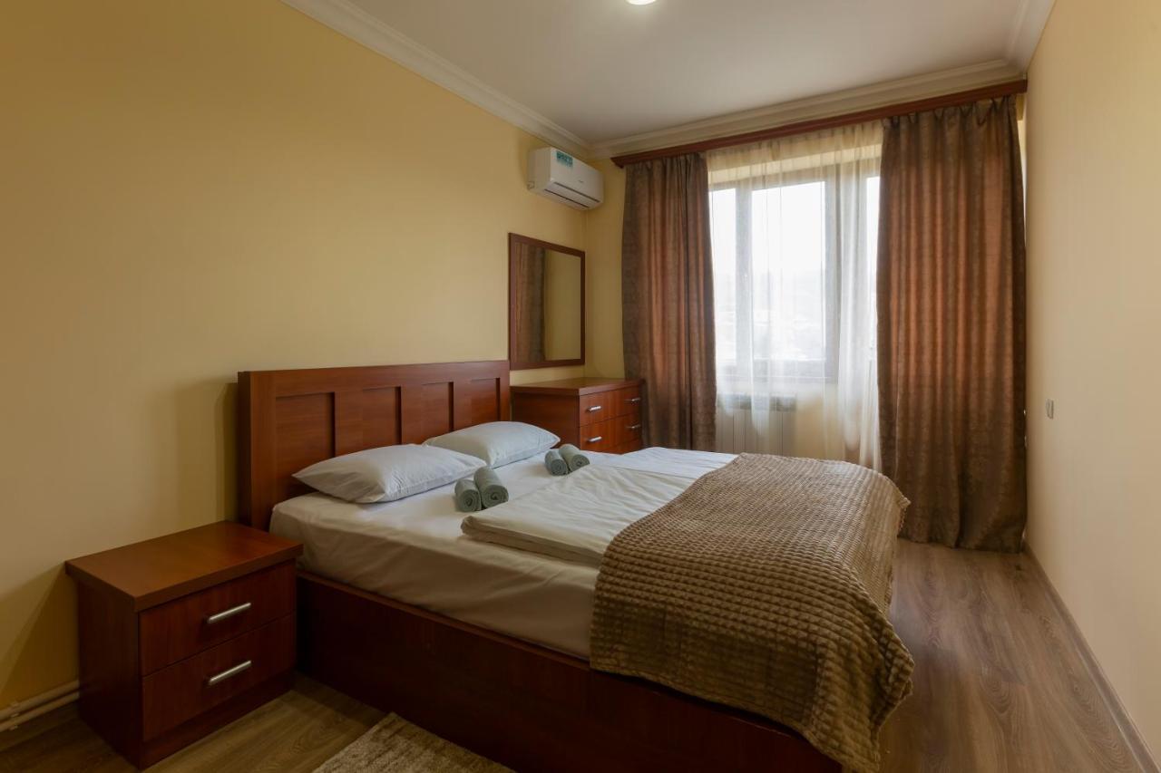 Umba Apartment N5 - Balcony And Mount Ararat View Yerevan Ngoại thất bức ảnh